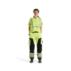 naisten-huomiovariset-riipputaskuhousut-blaklader-7156